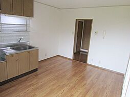 アビイロード 103 1階2DKのリビング/ダイニング