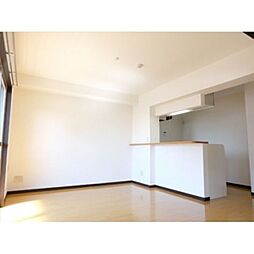 ユーミータウン 6階2LDKのリビング/ダイニング