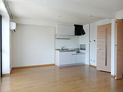 エクセル・アーバン A 1階1LDKのリビング/ダイニング