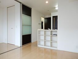 ガッティーノ 2階1LDKのリビング/ダイニング