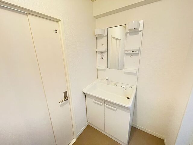 洗面 ライオンズマンション広路通 2階/-