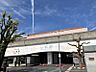 周辺：小牧駅まで　1040m　徒歩約13分●小牧市の中心駅です。周辺には市街地が広がっており、ショッピングモール「ラピオ」やスーパー「マックスバリュ小牧駅西店」等の商業施設があります。