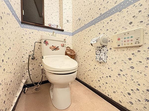 トイレを拡大表示