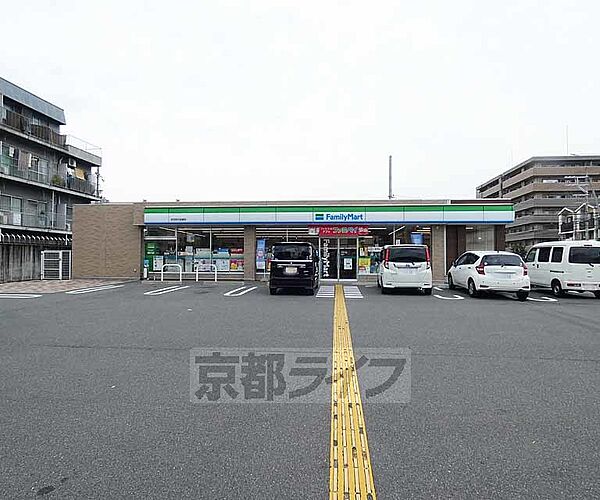 画像30:ファミリーマート　伏見西丹波橋店まで120m 駐車可能台数が多いです