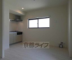 ハーモニーテラス納所町 1階1LDKのリビング/ダイニング