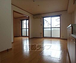 エスト京田辺II 2階3LDKのリビング/ダイニング