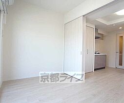 JR東海道・山陽本線 西大路駅 徒歩12分の賃貸マンション 3階1DKのリビング/ダイニング