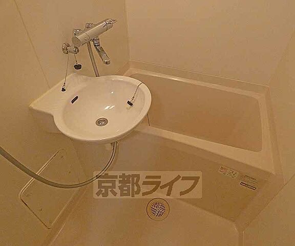 浴室