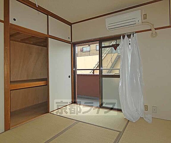 寝室