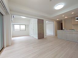 東京メトロ丸ノ内線 新宿御苑前駅 徒歩6分の賃貸マンション 17階3LDKのリビング/ダイニング