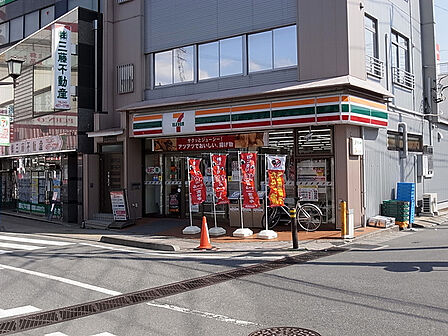 セブンイレブン佐倉志津駅前店300m徒歩4分