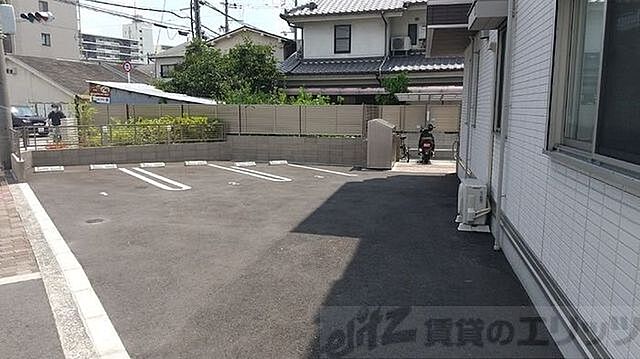 5 / 8