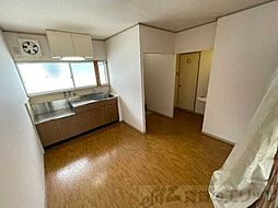 レジデンス西田A棟 202 2階2DKのリビング/ダイニング