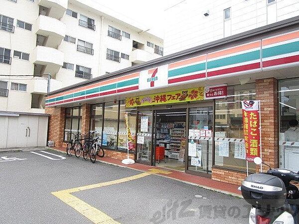 画像5:セブンイレブン吹田南金田1丁目店 徒歩2分。 100m