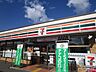 周辺：セブンイレブン中環茨木店 徒歩10分。 740m