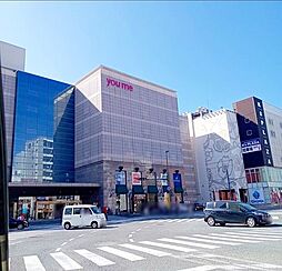 ゆめタウン夢彩都 徒歩12分。 920m