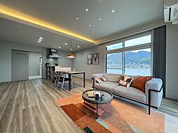 すまいるマンション橋口町 4階3LDKのリビング/ダイニング