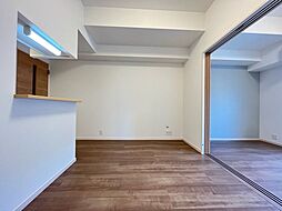 Forbis大学病院前 3階1LDKのリビング/ダイニング