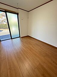 G.FlapIX 101 1階1Kのリビング/ダイニング