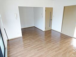 ウインディア西山本 202 2階2LDKのリビング/ダイニング