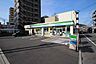 周辺：ファミリーマート　東本浦店