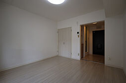 ウエストコート 401 4階ワンルームのリビング/ダイニング