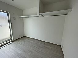 イリス草津東 103 1階ワンルームのリビング/ダイニング