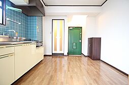 グリーンハウス 502 5階1DKのリビング/ダイニング