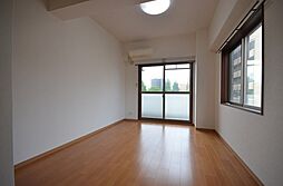 ドルミーレ 404 4階ワンルームのリビング/ダイニング