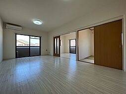 スカイビュー高須台 202 2階3LDKのリビング/ダイニング