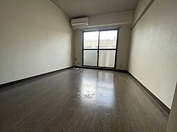 ベルクール堺町 202 2階2LDKのリビング/ダイニング