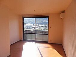 アーバンプレイス 202 2階1LDKのリビング/ダイニング