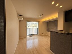 Ａｄｏｎｉｓ長束 201 2階1LDKのリビング/ダイニング