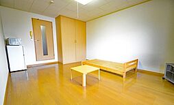 レオパレス城南田村 308 3階1Kのリビング/ダイニング