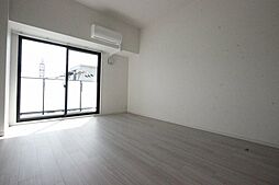 S-RESIDENCE宇品5丁目I 705 7階1Kのリビング/ダイニング