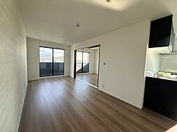 クレスト山本9丁目I 301 3階2LDKのリビング/ダイニング