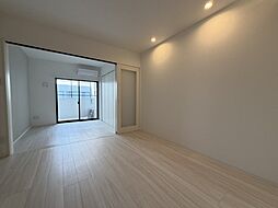 S-RESIDENCE鶴見町altano 403 4階1LDKのリビング/ダイニング