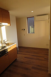 Holzhaus 307 3階ワンルームのリビング/ダイニング