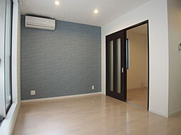 Grandtic Cocon Funairi 102 1階1LDKのリビング/ダイニング