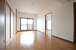 ブリリアンドゥメール 503 5階3LDKのリビング/ダイニング