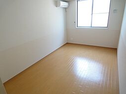 ニホコーポラスII 203 2階ワンルームのリビング/ダイニング