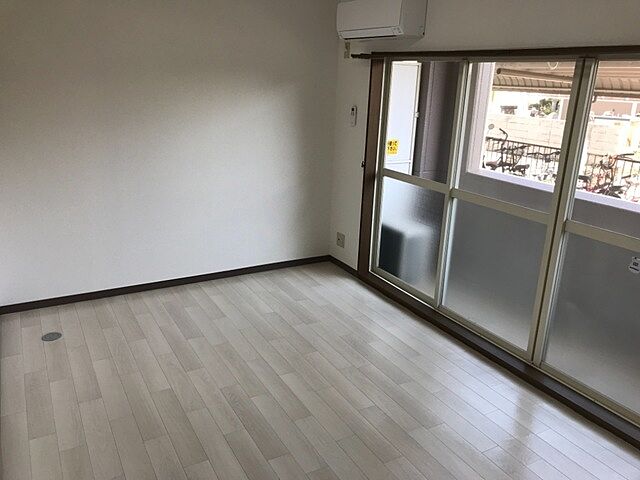 洋室