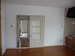 高須ニイムラハイツ 402 4階3DKのリビング/ダイニング