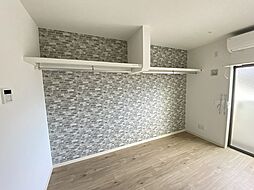 エタニティ八幡 304 3階ワンルームのリビング/ダイニング