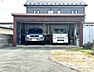 その他：2台停めてもゆとりのある車庫です