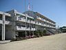 周辺：北九州市立花尾中学校（476m）