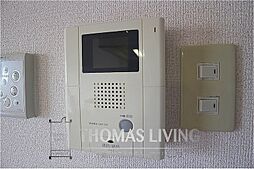 TVモニターホンがあれば来客確認も可能です。