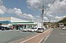 周辺：ファミリーマート 永犬丸店（524m）