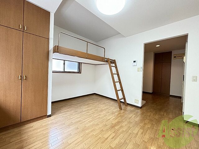 寝室