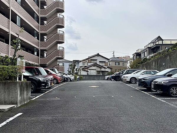駐車場を拡大表示